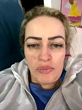 Alerquinasc online show from September 22, 11:51 pm