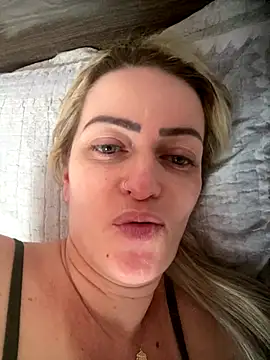 Alerquinasc online show from November 3, 4:30 pm