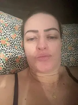 Alerquinasc online show from February 8, 10:24 pm