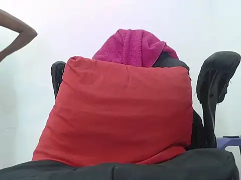 Snapshot of JackyHotBlack chatting on December 3, 7:12 pm JackyHotBlack online show from December 3, 7:12 pm