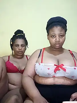 Snapshot of Prettyboobiesx chatting on October 14, 7:47 pm Prettyboobiesx online show from October 14, 7:47 pm