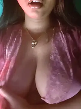 yoursexy rumi online show from June 18, 6:56 pm