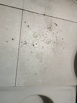 Snapshot of Xharmakesyoufeelorgasms chatting on January 12, 11:59 am Xharmakesyoufeelorgasms online show from January 12, 11:59 am