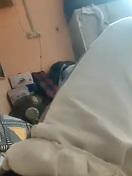 Snapshot of Xharmakesyoufeelorgasms chatting on February 6, 7:06 pm Xharmakesyoufeelorgasms online show from February 6, 7:06 pm