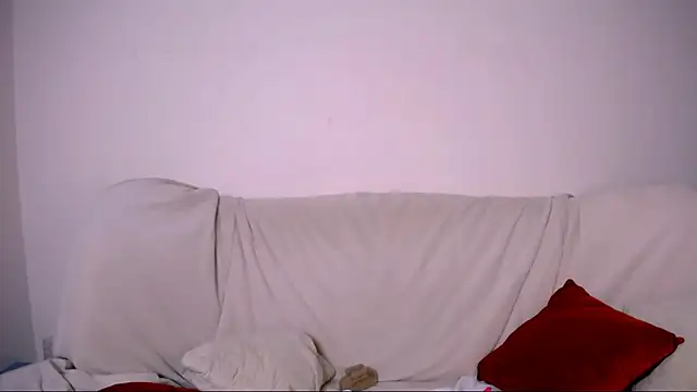 Charlotte Colinss online show from February 3, 6:40 am