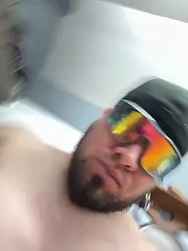 Snapshot of JJunioorr chatting on March 11, 7:31 pm JJunioorr online show from March 11, 7:31 pm