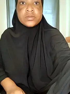 Snapshot of Sweetbxxx24 chatting on March 1, 9:22 am Sweetbxxx24 online show from March 1, 9:22 am