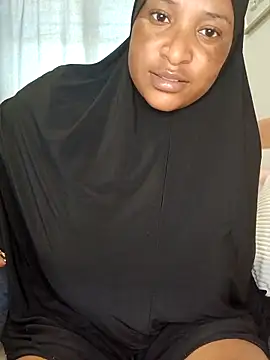 Snapshot of Sweetbxxx24 chatting on March 14, 3:50 pm Sweetbxxx24 online show from March 14, 3:50 pm