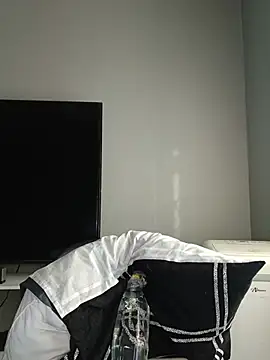 Snapshot of Sweetbxxx24 chatting on July 21, 5:54 am Sweetbxxx24 online show from July 21, 5:54 am