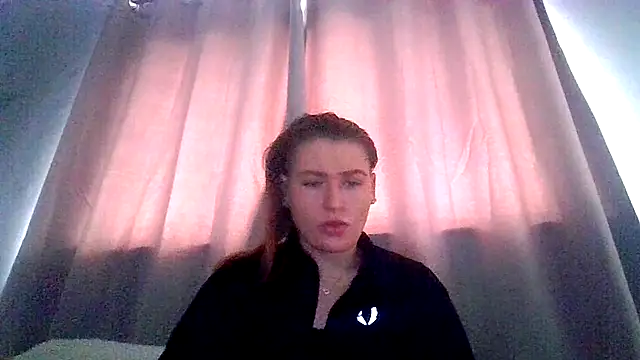 Snapshot of RUBY-ROSE-SWINGS chatting on October 16, 8:15 am RUBY-ROSE-SWINGS online show from October 16, 8:15 am