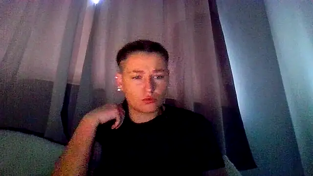 RUBY-ROSE-SWINGS online show from November 10, 12:37 pm