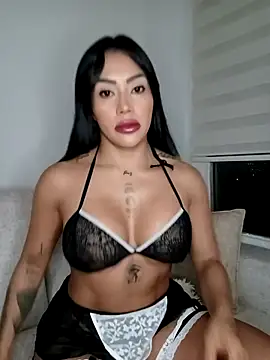 Snapshot of DiosaFortuna chatting on October 13, 9:42 am DiosaFortuna online show from October 13, 9:42 am