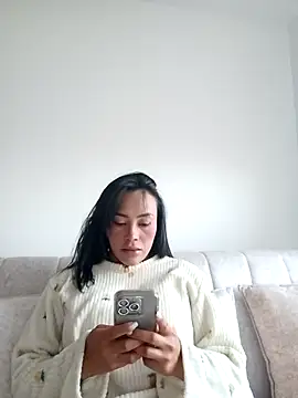 Snapshot of DiosaFortuna chatting on December 14, 11:04 am DiosaFortuna online show from December 14, 11:04 am