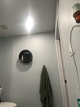 StandOnthatboy online show from April 22, 11:34 am