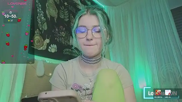 Miko Meow online show from March 18, 3:37 pm