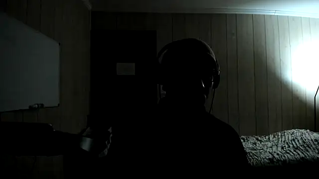 Snapshot of NaturalBeautyQueen chatting on October 5, 10:57 am NaturalBeautyQueen online show from October 5, 10:57 am