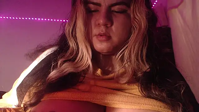 DotexxBig Keitt online show from January 15, 4:17 am