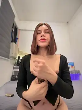 Snapshot of naughtyandreaxx chatting on April 7, 7:03 pm naughtyandreaxx online show from April 7, 7:03 pm