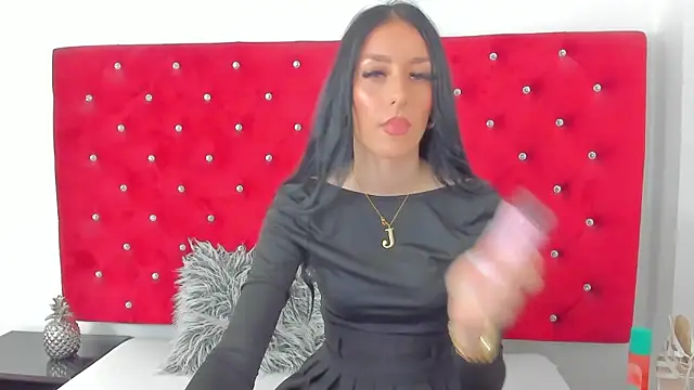 Snapshot of PleasureJasmine chatting on September 25, 7:23 am PleasureJasmine online show from September 25, 7:23 am