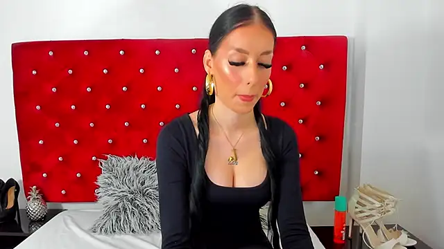 Snapshot of PleasureJasmine chatting on October 13, 7:52 am PleasureJasmine online show from October 13, 7:52 am