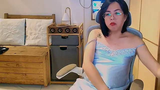 moriliciousxxx online show from December 17, 1:11 am