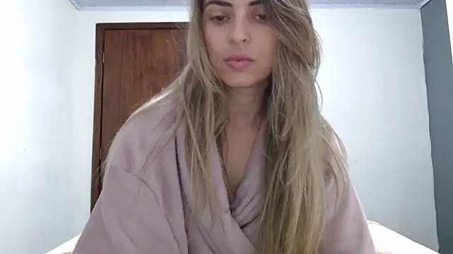 SweetGraciosa online show from September 25, 11:52 pm