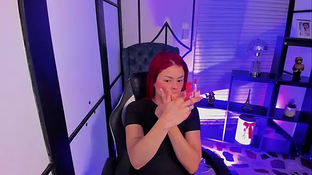 NahomiRichards  online show from October 16, 5:08 am