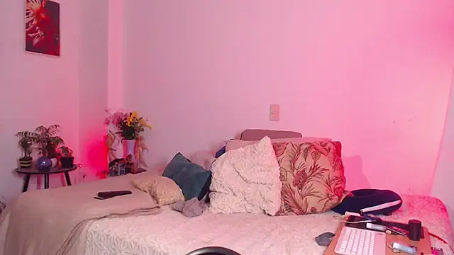 Theevae online show from November 22, 3:49 am