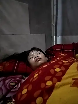 LinhNa999 online show from December 22, 1:19 pm