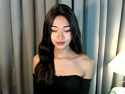 holyakiesha online show from March 11, 2:56 pm