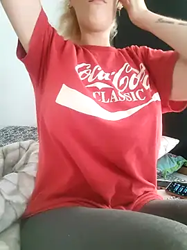 Mila Luciphya online show from September 15, 8:14 am