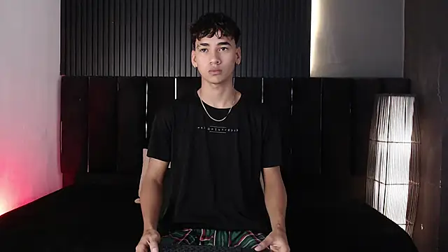 Dominic ghost online show from December 19, 4:19 am