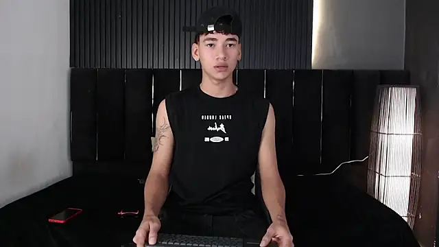 Dominic ghost online show from March 15, 12:05 am