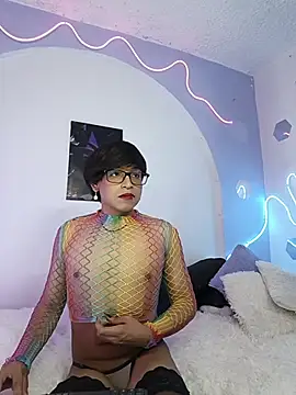 Dannyhot  online show from November 11, 6:13 am