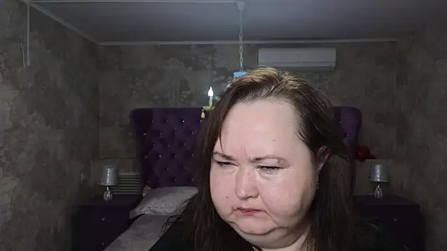 Eloisa Eliot online show from November 24, 3:01 pm