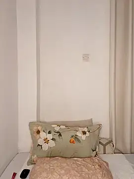 TinaFavourite online show from February 26, 8:30 pm