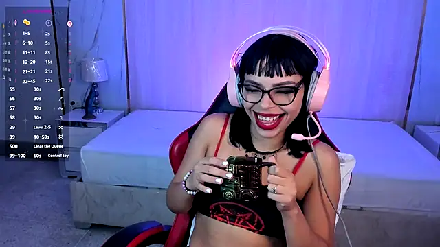 Nyveth online show from November 10, 5:17 am