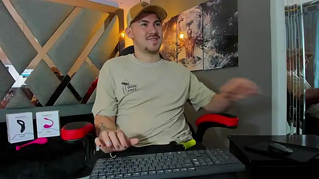 BrunoWalkerr online show from October 14, 1:01 pm