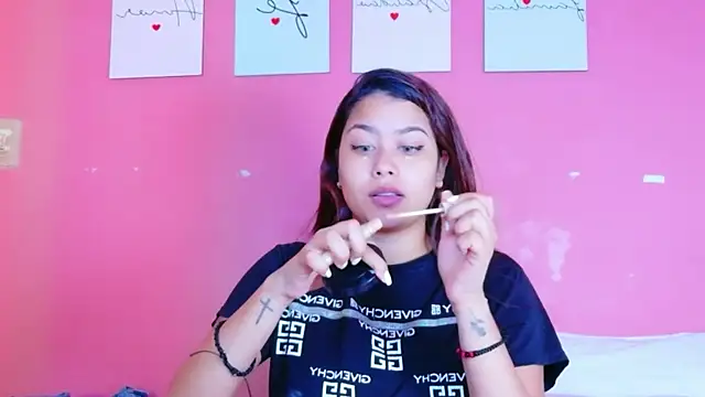 little beillis online show from November 27, 1:13 pm