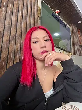 Scarlett fiire online show from October 28, 3:04 pm