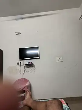 Snapshot of Hotguyforfun chatting on October 21, 10:54 pm Hotguyforfun online show from October 21, 10:54 pm