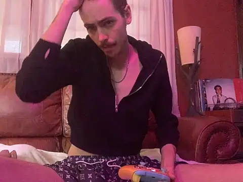 Snapshot of bb_n_jake chatting on November 29, 9:29 pm bb n jake online show from November 29, 9:29 pm