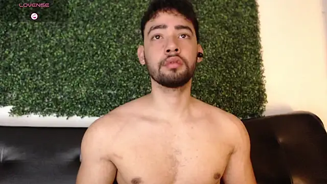 Snapshot of sam_ford_2 chatting on March 27, 1:00 am sam ford 2 online show from March 27, 1:00 am