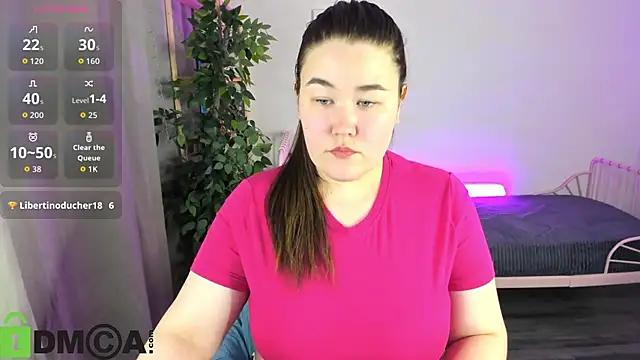 Snapshot of Tara_Torres chatting on December 16, 9:03 am Tara Torres online show from December 16, 9:03 am