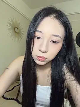 Snapshot of shishi0688 chatting on May 29, 4:21 am shishi0688 online show from May 29, 4:21 am