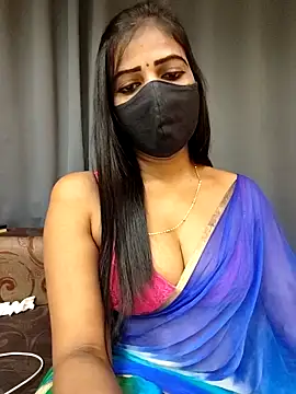 Misss-julli online show from November 17, 8:47 pm