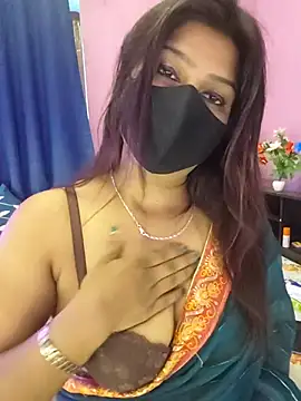Snapshot of hoty_sonali chatting on July 15, 3:12 am hoty sonali online show from July 15, 3:12 am