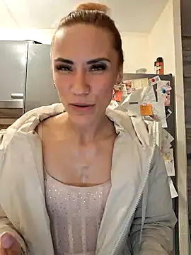 SlimBellaa online show from September 21, 11:06 pm