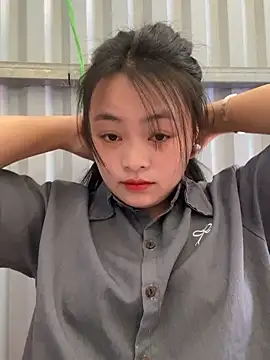 Julia-Elsa online show from February 21, 4:46 am