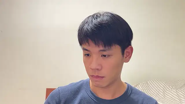 Foxfoxfox4 online show from December 14, 1:38 pm